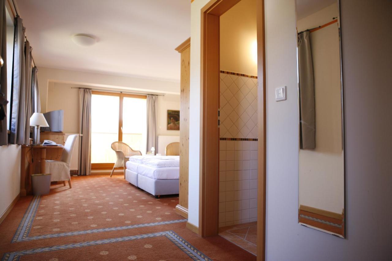 Hotel Gut Schmelmerhof Санкт-Энгльмар Экстерьер фото
